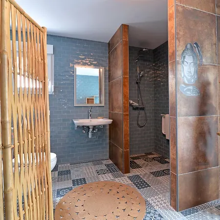 Privatif Avec Spa, Sauna A Colmar *